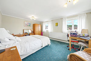 Bunting Close Walton